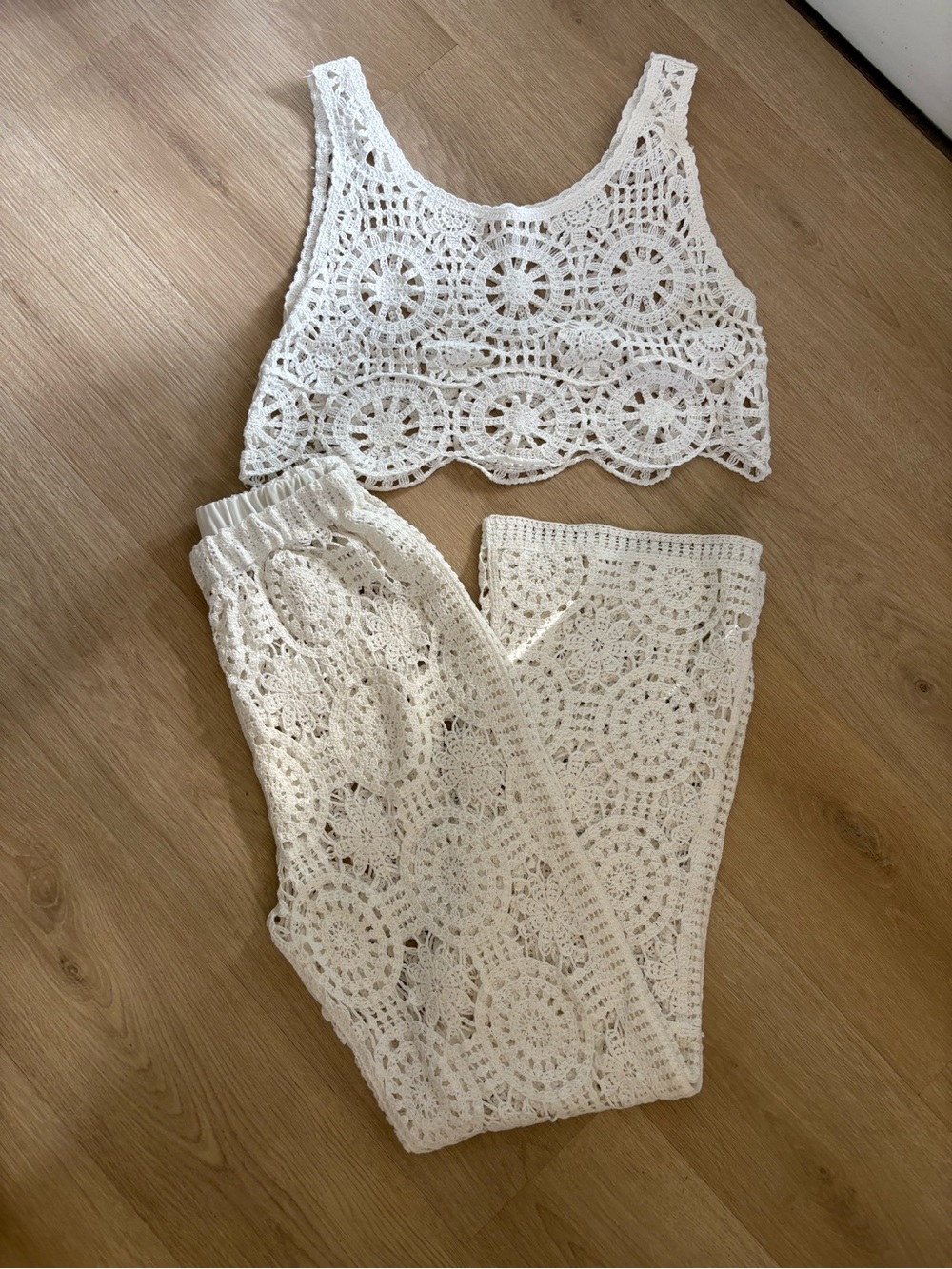 Anthropologie | Blue Tassel White Crochet Set | Women’s Swim Coverups